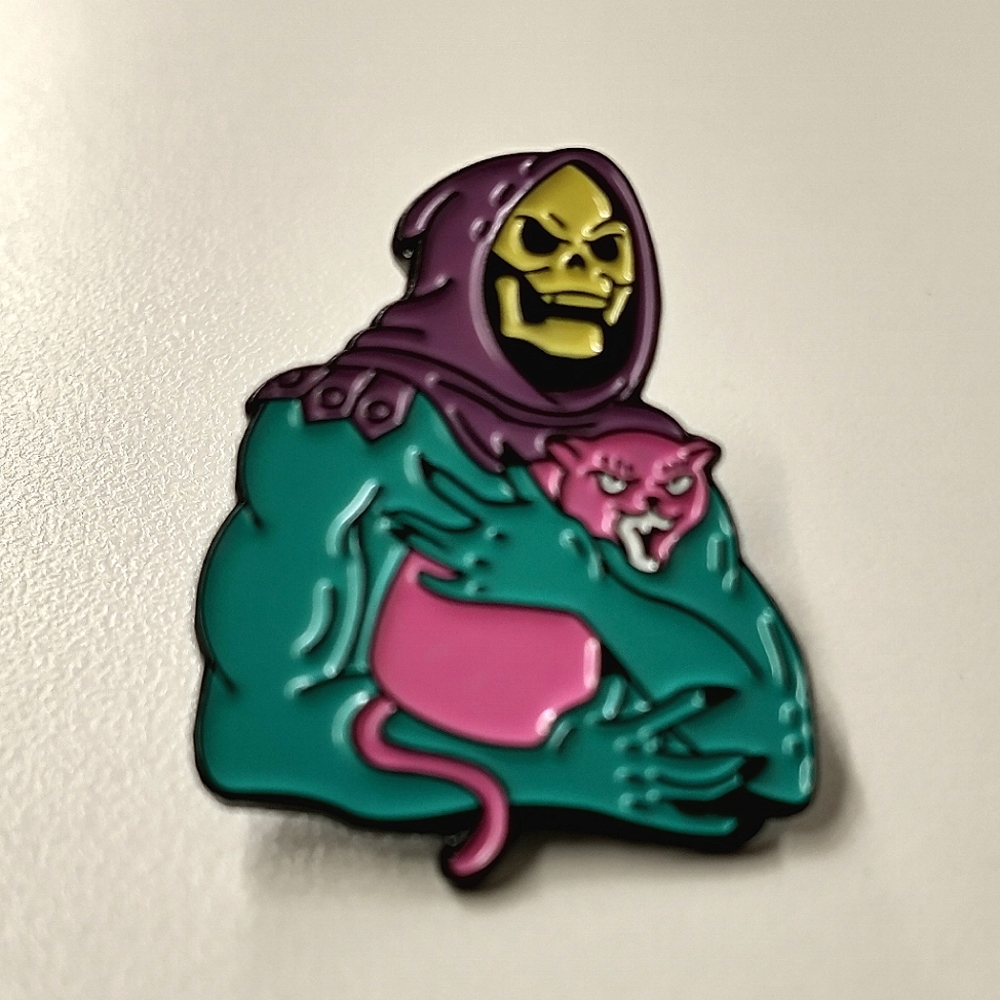🧁 3/$30 Skeletor Loves Kitties Because Of Course He Does Enamel Pin NEW